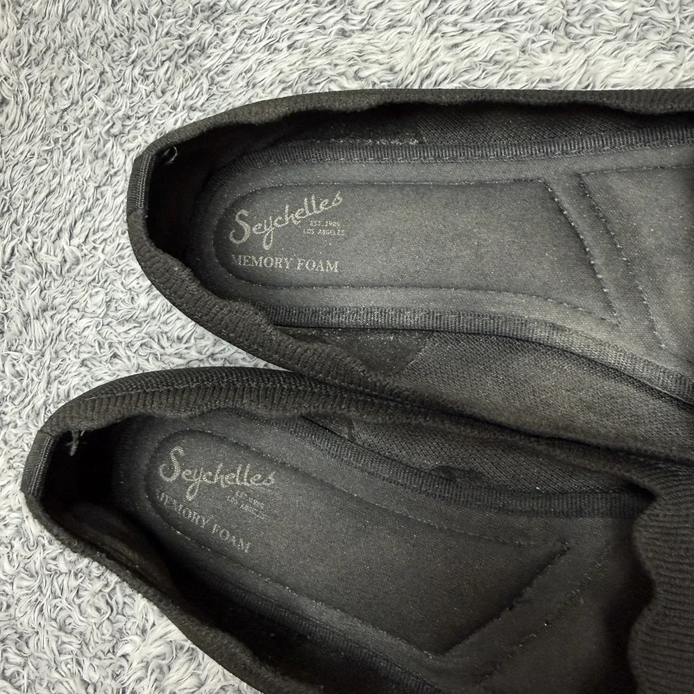 Seychelles Black Scallop Closed Toe Slip On Flats Women's Size 10W